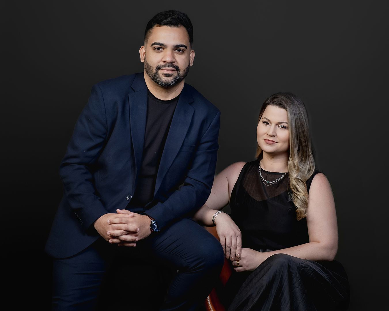Felipe Moura trabalhando no escritório da Elevate